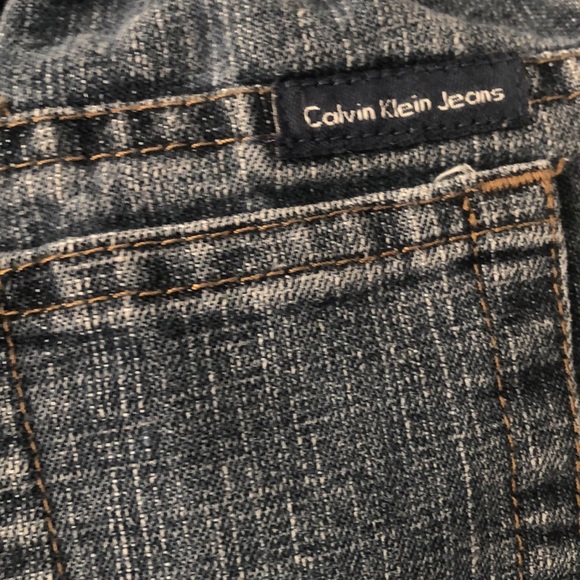 12 months two pairs of jeans - Picture 6 of 13